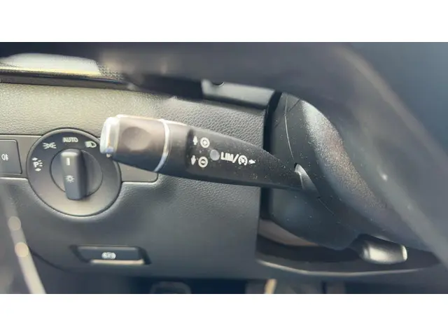 Mercedes-Benz B-Klasse 180 Ambition 2013 Benzine 15