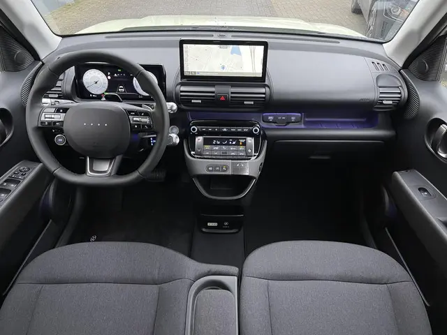 Hyundai Inster Evolve 49 kWh 2025 Elektrisch 11