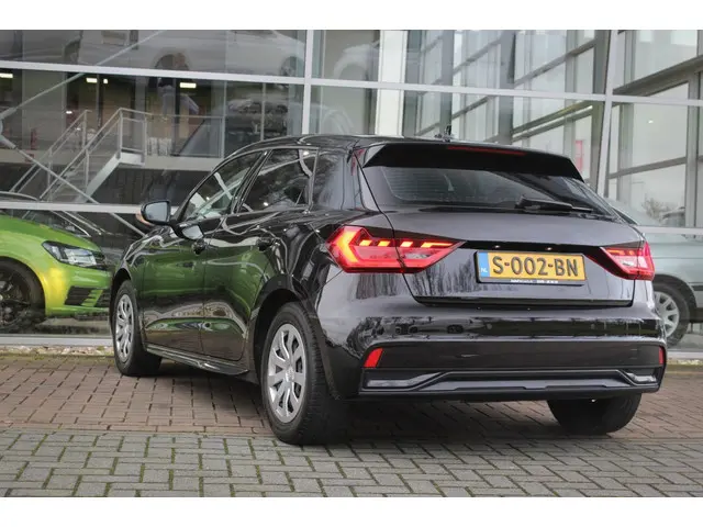 Audi A1 Sportback 25 TFSI Adv. ed. 2023 Benzine 7