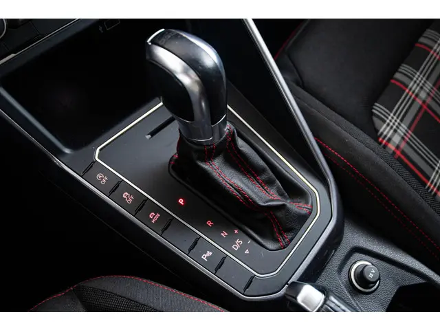 Volkswagen Polo 2.0 TSI GTI 2019 Benzine 18