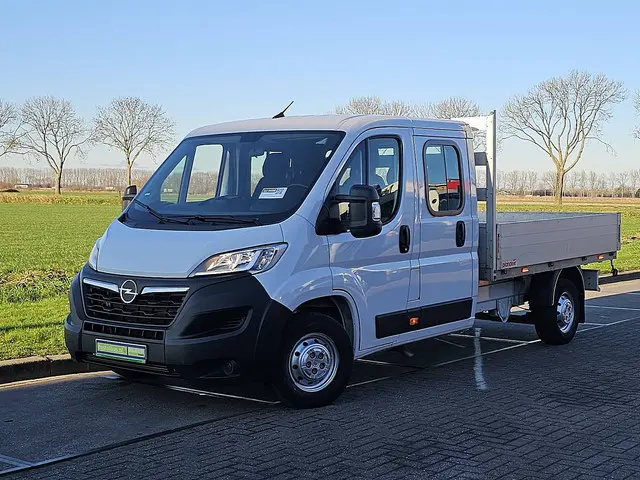 Opel Movano 2