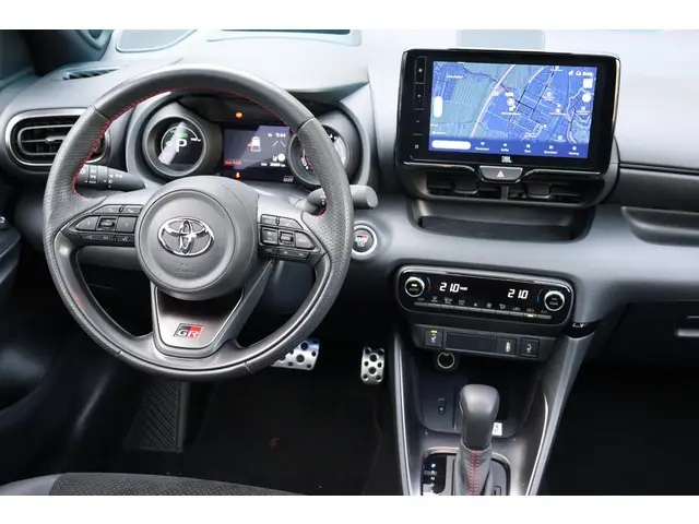 Toyota Yaris 1.5 Hybrid GR Sport 2023 Hybride Benzine 22