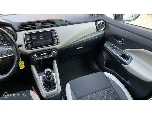 Nissan Micra 1.0 IG-T N-Connecta 2019 Benzine 17