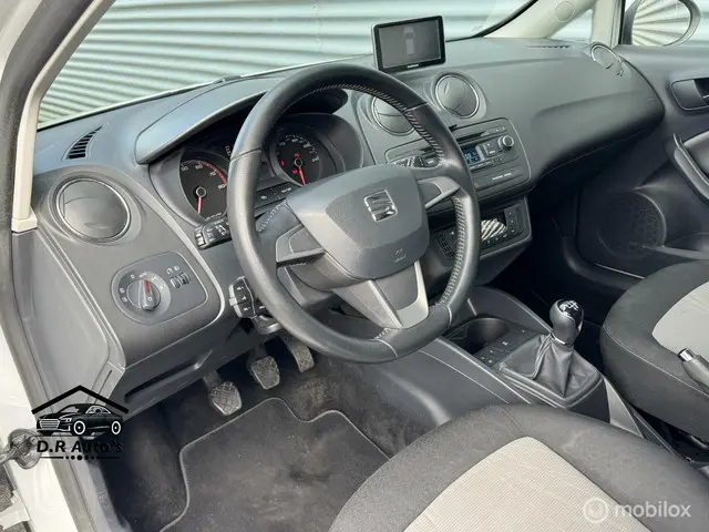 SEAT Ibiza ST 1.2 TSI Style Dynamic 2015 Benzine 12