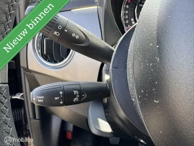 Fiat 500 1.2 Lounge sport navi cruise 2018 Benzine 19