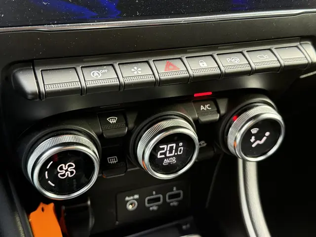 Renault Captur 1.3 TCe 155 Intens 2020 Benzine 13