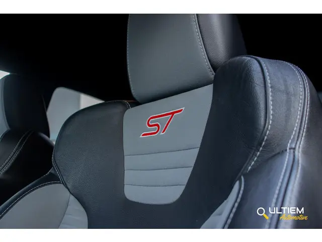 Ford Fiesta 1.6 ST2 2016 Benzine 16