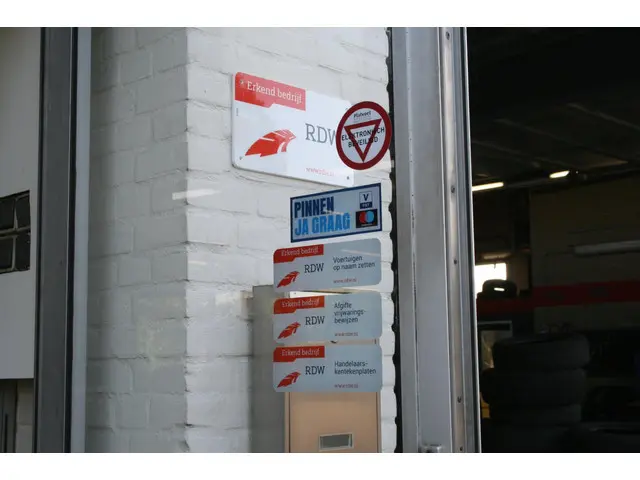 MINI Countryman Mini 1.6 Cooper ALL4 Chili 2014 Benzine 42