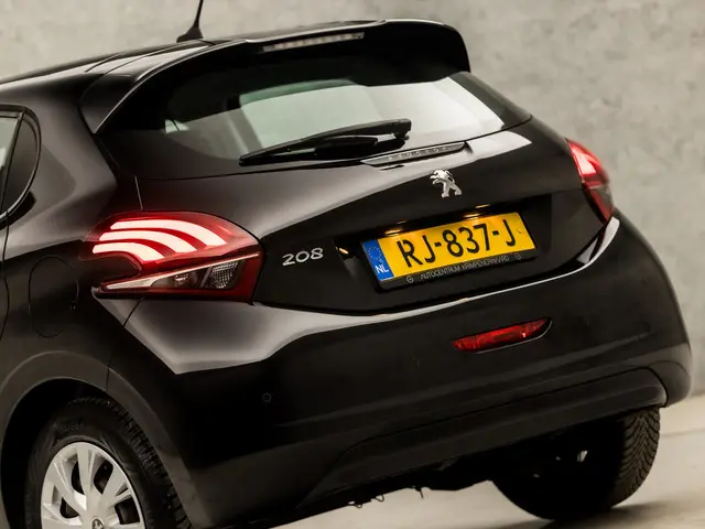 Peugeot 208 1.2 PureTech Sport 2017 Benzine 11