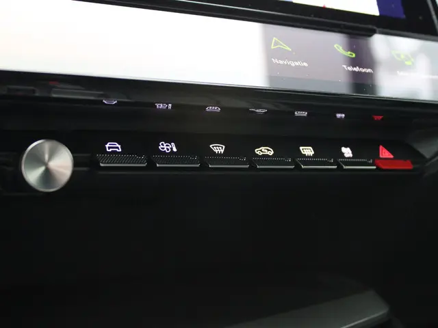 Peugeot 408 HYBRID 145 e-DCS6 GT 2026 Hybride Benzine 41