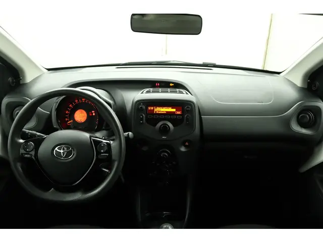 Toyota Aygo 1.0 VVT-i x-fun 2020 Benzine 45