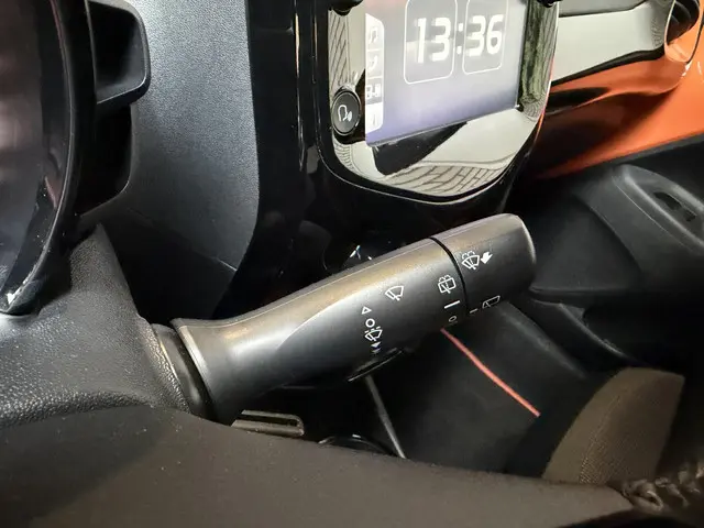 Toyota Aygo 1.0 VVT-i x-cite 2019 Benzine 32