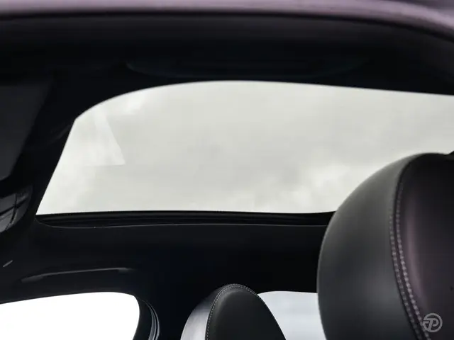 Mercedes-Benz E-Klasse 220 d Prestige 2015 Diesel 12