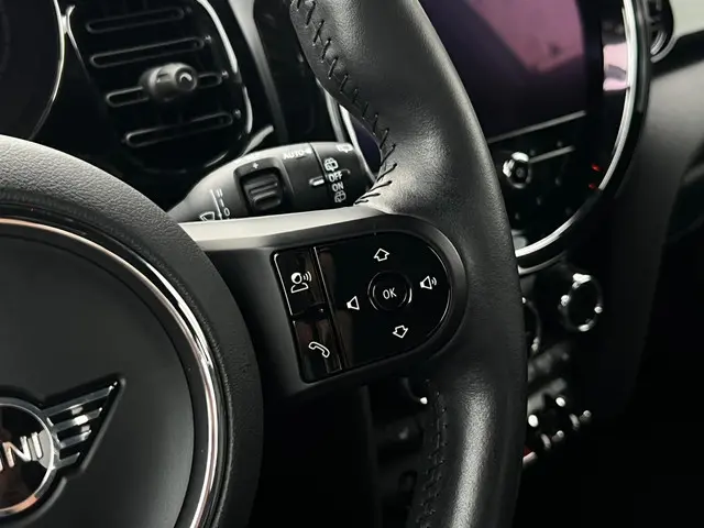 MINI Cooper Mini 1.5 Business Edition 2021 Benzine 25