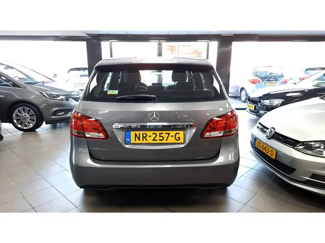 Mercedes-Benz B-Klasse 3