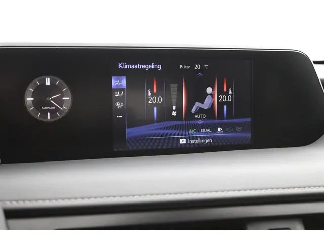 Lexus UX 250h Business Line 2022 Hybride Benzine 47
