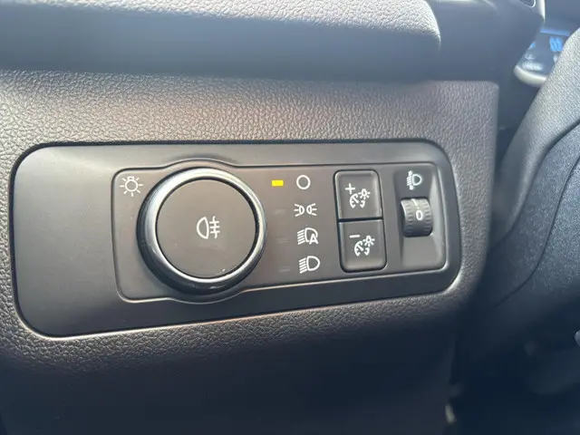 Ford Kuga 2.5 FHEV ST-Line 2025 Hybride Benzine 23