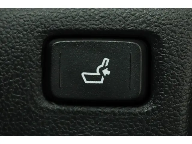 Toyota C-HR 1.8 Hybrid Dynamic 2017 Hybride Benzine 29