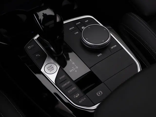 BMW X3 xDrive30i 2024 Benzine 18