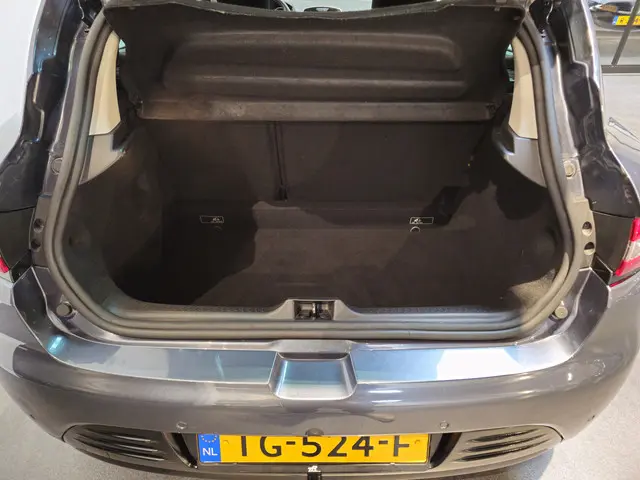 Renault Clio 0.9 TCe Limited 2018 Benzine 26