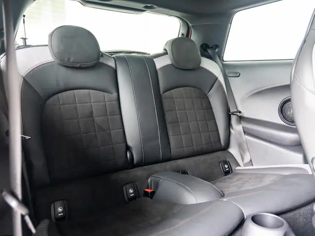 MINI 3-Deurs Cooper S Aut. 2021 Benzine 12