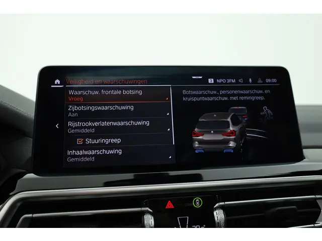BMW iX3 M Sport 80 kWh 2022 Elektrisch 23