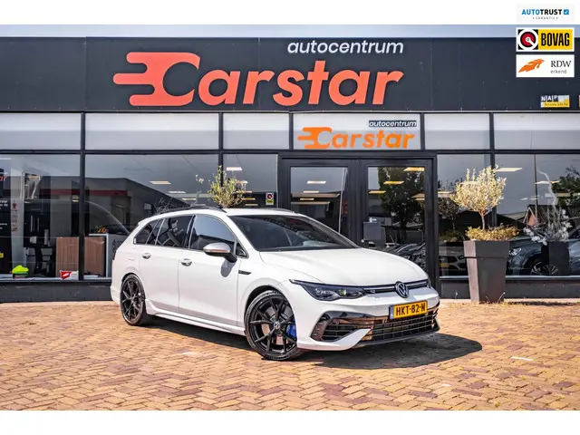 Volkswagen Golf Variant R | 322 PK | 2023 Benzine