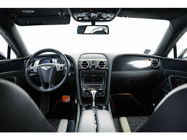 Bentley Flying Spur 6.0 W12 S 2017 Benzine 40