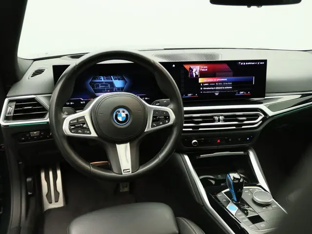 BMW i4 eDrive40 2023 Elektrisch 10