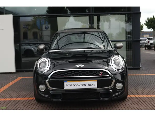 MINI 3-Deurs Cooper S 2018 Benzine 3
