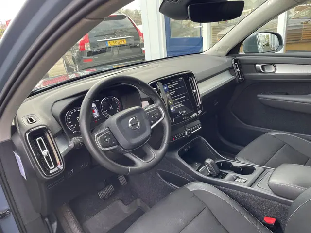 Volvo XC40 1.5 T3 Momentum Pro 2019 Benzine 10