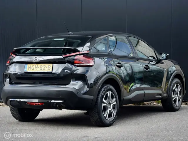 Citroën C4 100pk Feel | Airco | Navi | 2021 Benzine 4