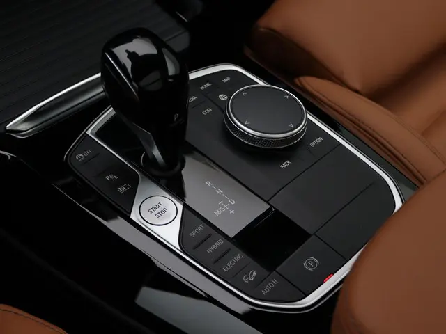 BMW X3 xDrive30e 2022 Hybride Benzine 25