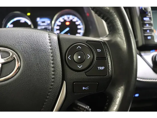 Toyota RAV4 2.5 Hybrid AWD Energy, 2018 Hybride Benzine 29