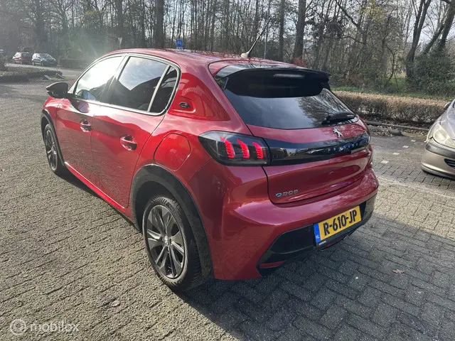 Peugeot e-208 EV Allure Pack 50 kWh 2021 Elektrisch 4