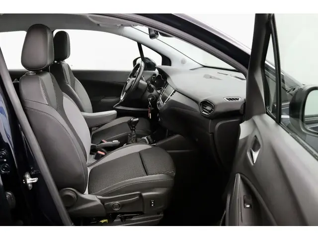 Opel Crossland X 1.2 Turbo Edition zwart 2019 Benzine 12
