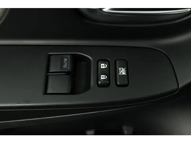 Toyota Yaris 1.5 Hybrid Active 2020 Hybride Benzine 28