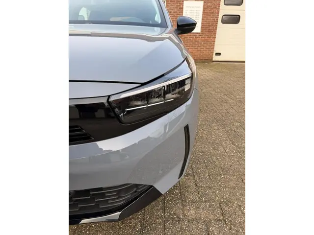 Opel Corsa 1.2 Level 2 2024 Benzine 10