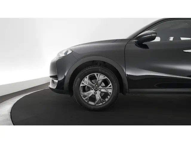 DS DS 3 Crossback PureTech 100 Montmartre 2022 Benzine 16