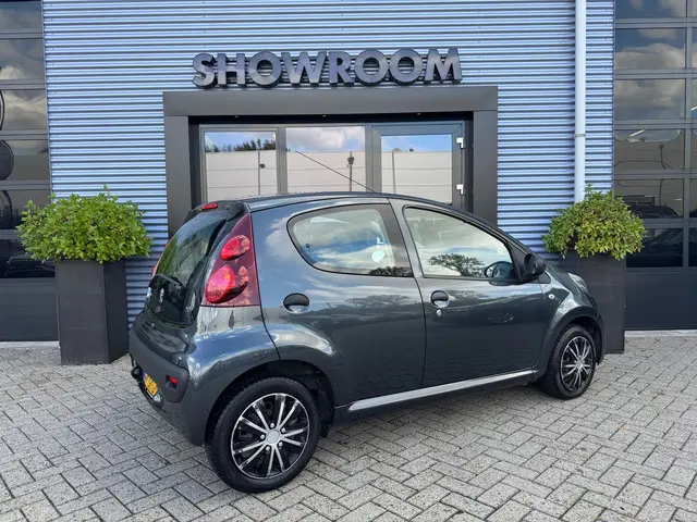 Peugeot 107 1.0 Access Accent Airco|5-deurs 2013 Benzine 10