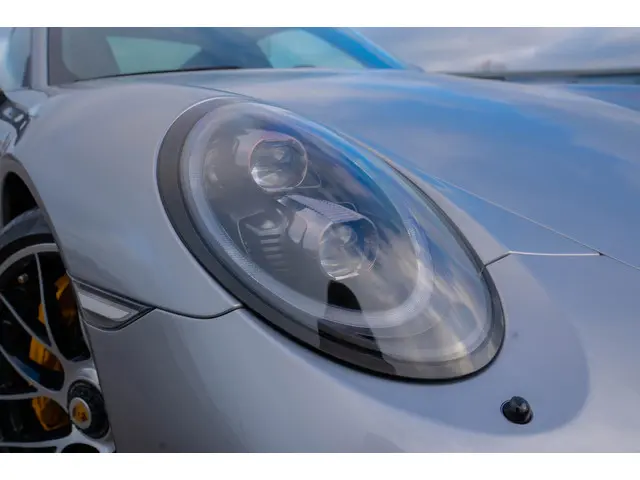 Porsche 911 991 3.8 Turbo S 2017 Benzine 8