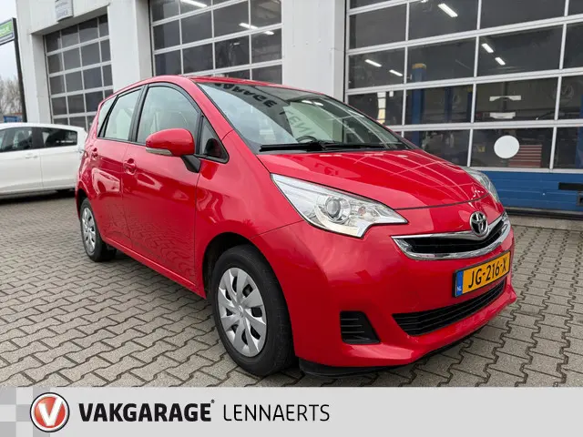 Toyota Verso-S 1.3 VVT-i Dynamic 2015 Benzine 4
