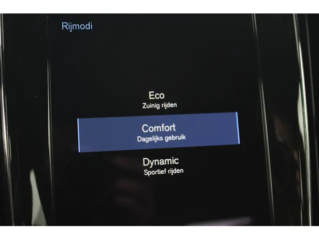 Volvo S60 2.0 B3 R-Design 2021 Benzine 48