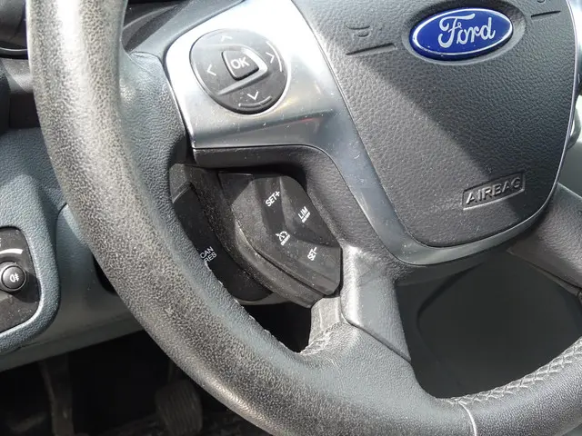 Ford C-MAX 1.0 Lease Titanium navi LM airco 2013 Benzine 11