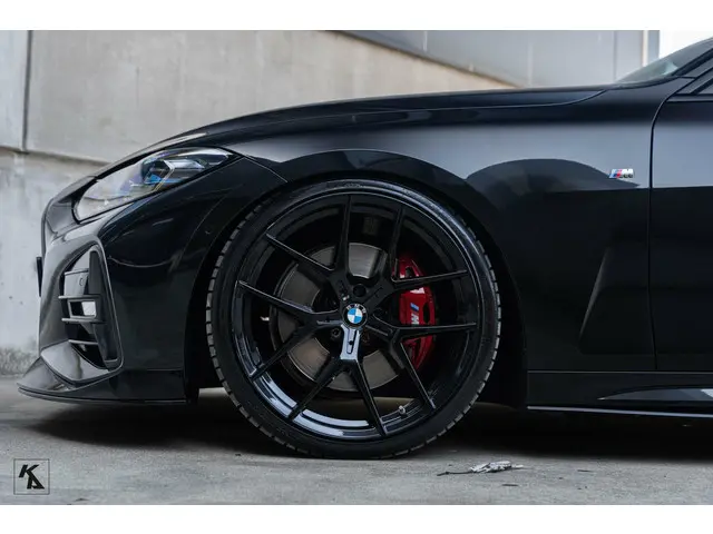 BMW 4 Serie Coupé 420d High Executive 2022 Diesel 8