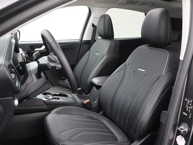 Ford Kuga 2.5 PHEV 225PK Vignale 2021 Hybride Benzine 38