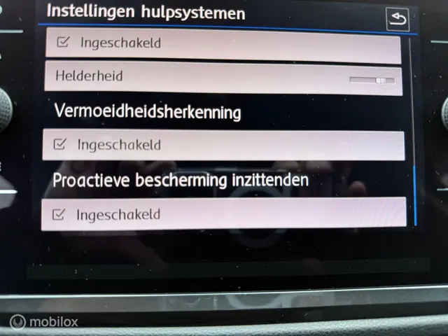 Volkswagen Tiguan 2.0 TDI Highline 2018 Diesel 18