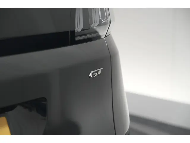 Peugeot 3008 1.2 Hybrid 136 GT 2024 Hybride Benzine 70