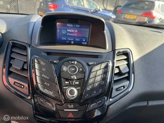 Ford Fiesta 1.0 EcoBoost Titanium 2015 Benzine 15