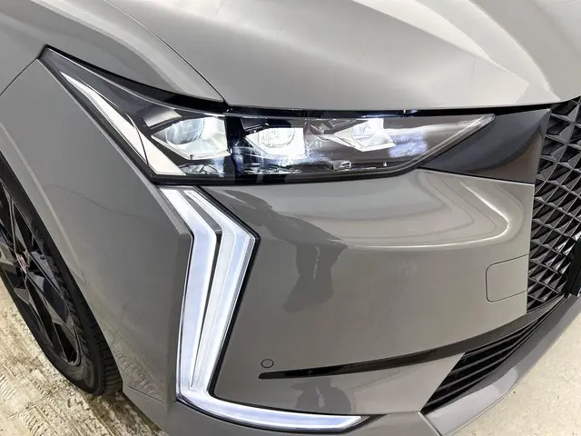 DS DS 4 1.2 PureTech Performance Line+ 2023 Benzine 36